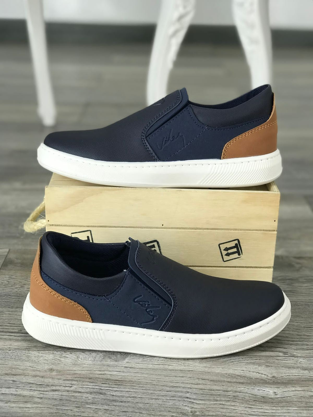 Sapatén Velez ¡Combo en Promoción! 1 par por COP 123.000 ou Llévate 2 pares por COP 269.900